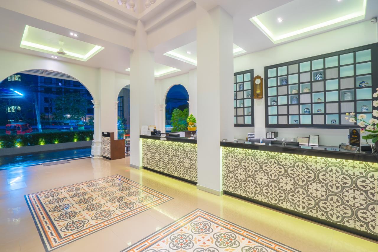 Vapa Hotel - Sha Extra Plus Phuket Exteriér fotografie